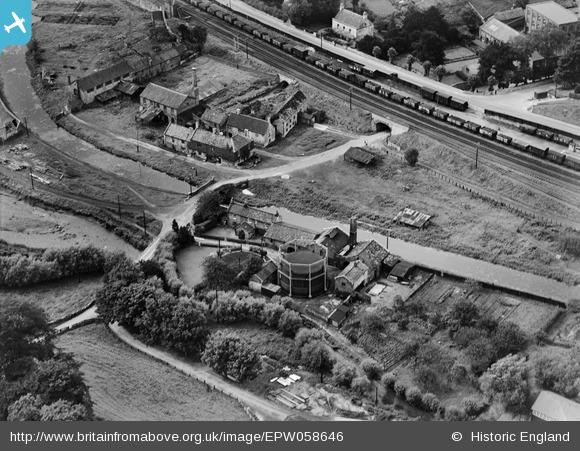 Bourne Gas Works alongside Bourne Bridge - 1938
